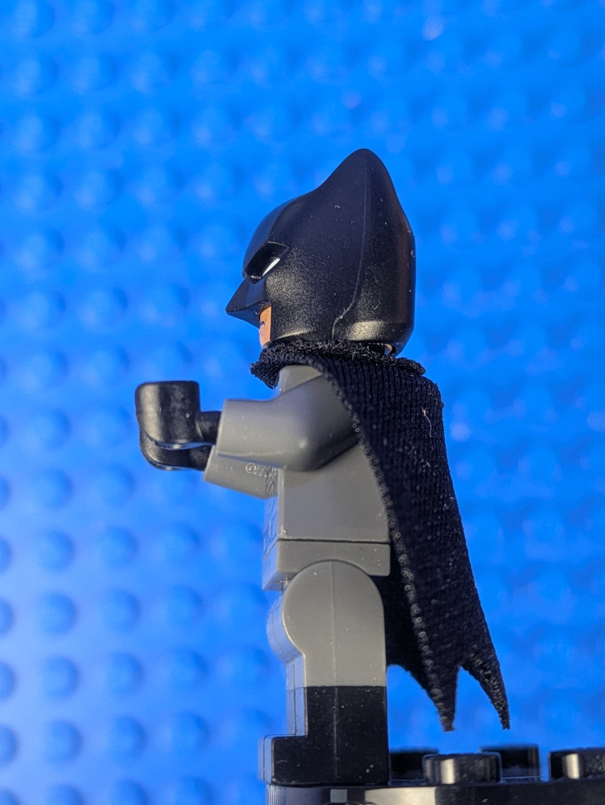 Lego Super Heroes: Batman - Dark Bluish Gray Suit sh0218 Set 76046