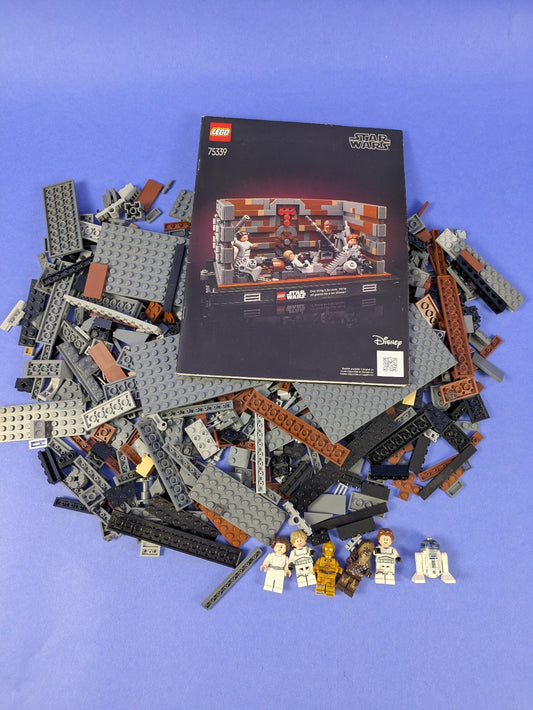 LEGO Star Wars Death Star Trash Compactor Diorama 75339 Complete Set Pre-Owned