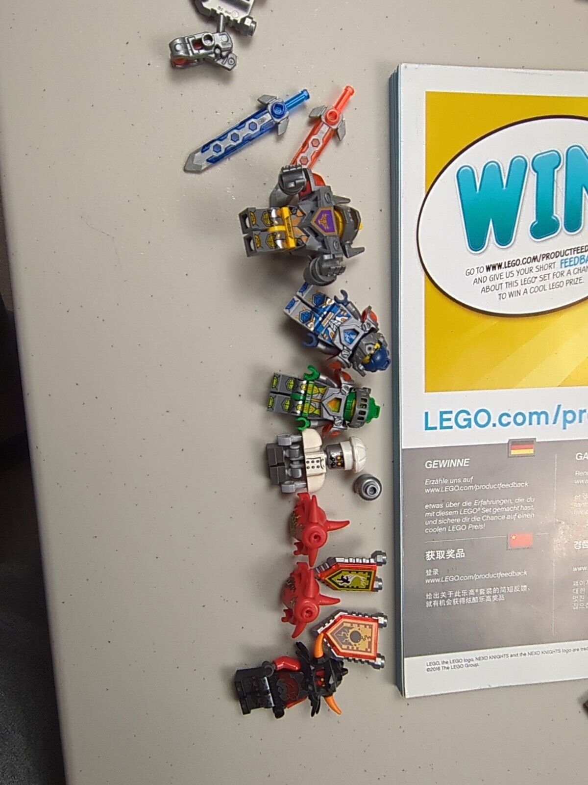 Lego NEXO KNIGHTS: The Fortrex Set 70317 w/ Instructions
