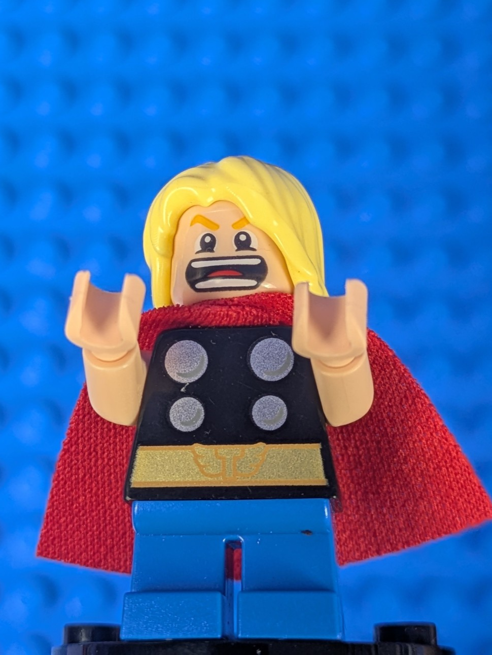 Lego Super Heroes: Mighty Micros: Thor - Short Legs sh0485 Set 76091