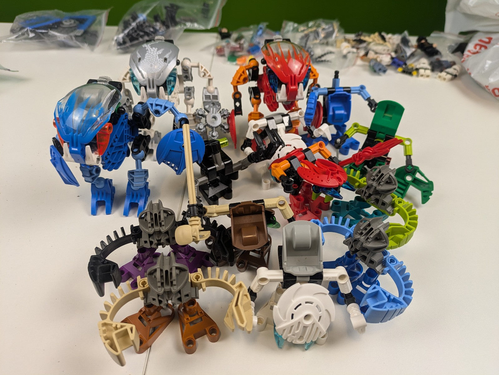 Lego BIONICLE: Ultimate Collection Bundle Set Bohrok/Tohunga/Toa 10 TOTAL SETS!