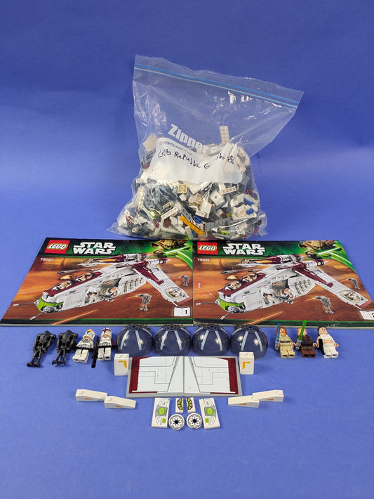 LEGO Star Wars Republic Gunship 75021 Complete Set Pre-Owned