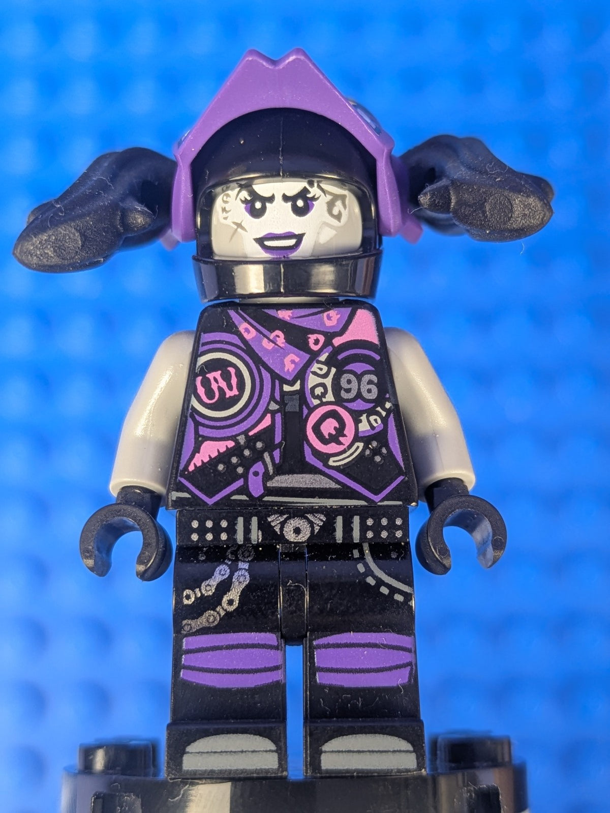 Lego NINJAGO: Ultra Violet (Oni Mask of Hatred) njo0397 Set 70641