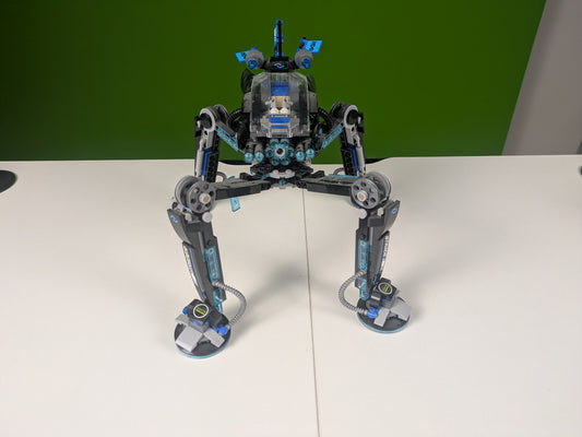 Lego NINJAGO: The LEGO NINJAGO Movie: Water Strider Set 70611 - w/ Instructions