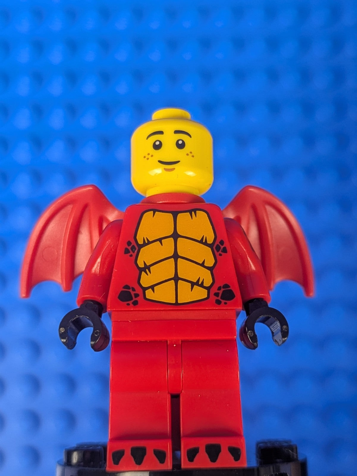 Lego Minifigure Series 18: Dragon Suit Guy col318 Sets 71021, 6213825