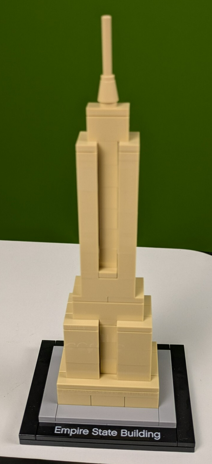 Lego Architecture: Landmark Series: Empire State Building Set 21002