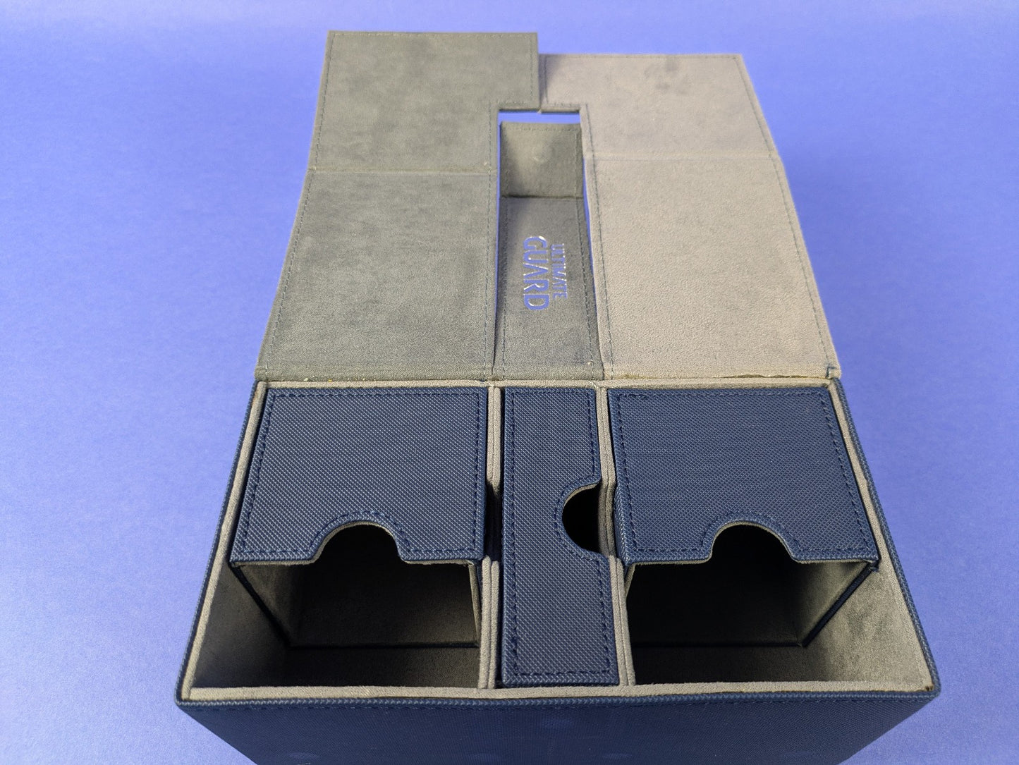 Ultimate Guard Twin FLIP n TRAY Xenoskin Deck Case 200+ Blue for MTG Pokemon