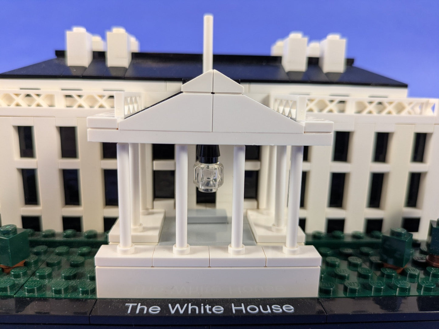 Lego Architecture: The White House Set 21006 Incomplete Set
