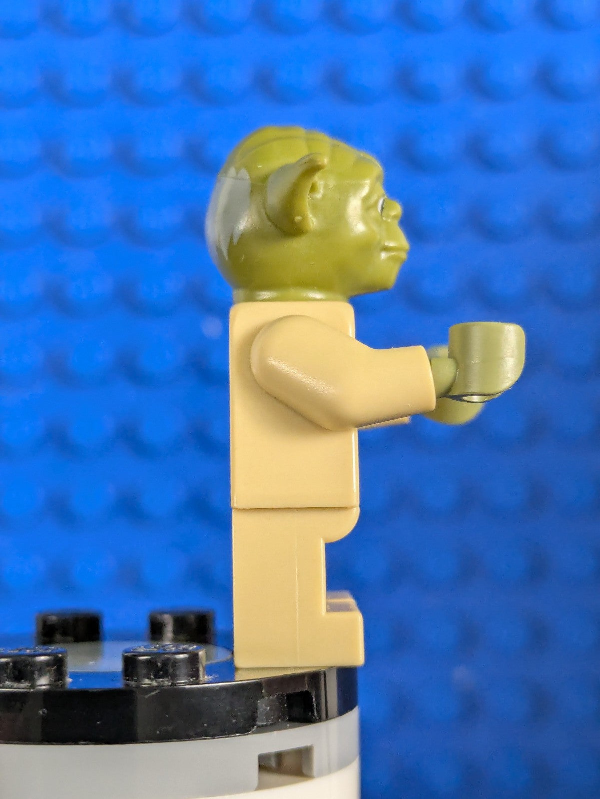 Lego Star Wars: Episode 2: Yoda - Olive Green sw0471 Set 75017