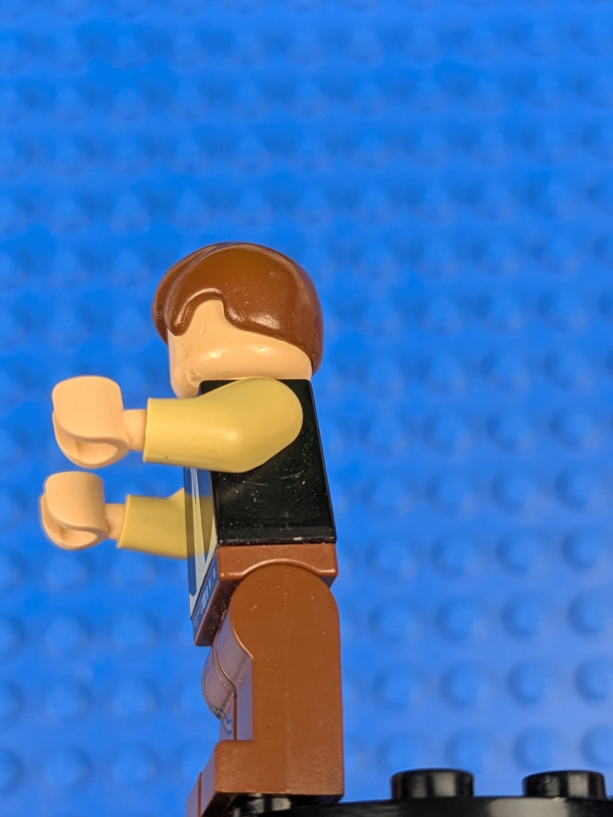 Lego Star Wars: Han Solo - Black Vest over Tan Shirt sw0179 Set 10179