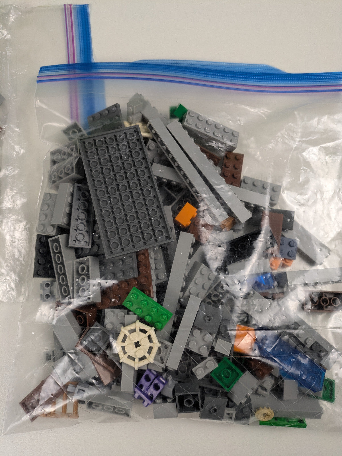 Lego Minecraft: The Bedrock Adventures Set 21147