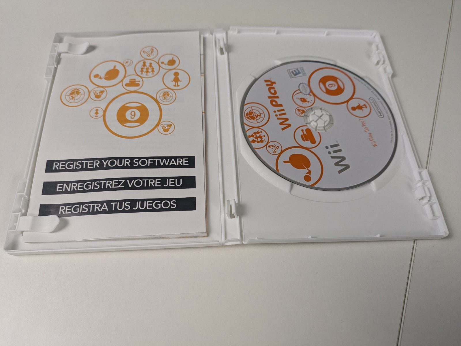 Wii Play (Nintendo Wii, 2006) CIB