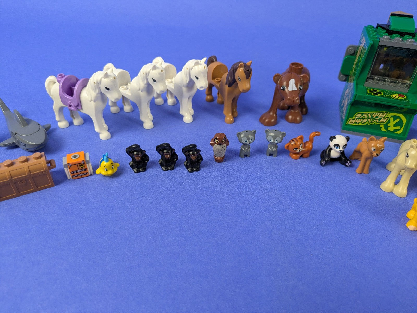 Lego Bundle Set: Random Assorted Authentic Animals, Bikes, Boat, and more!