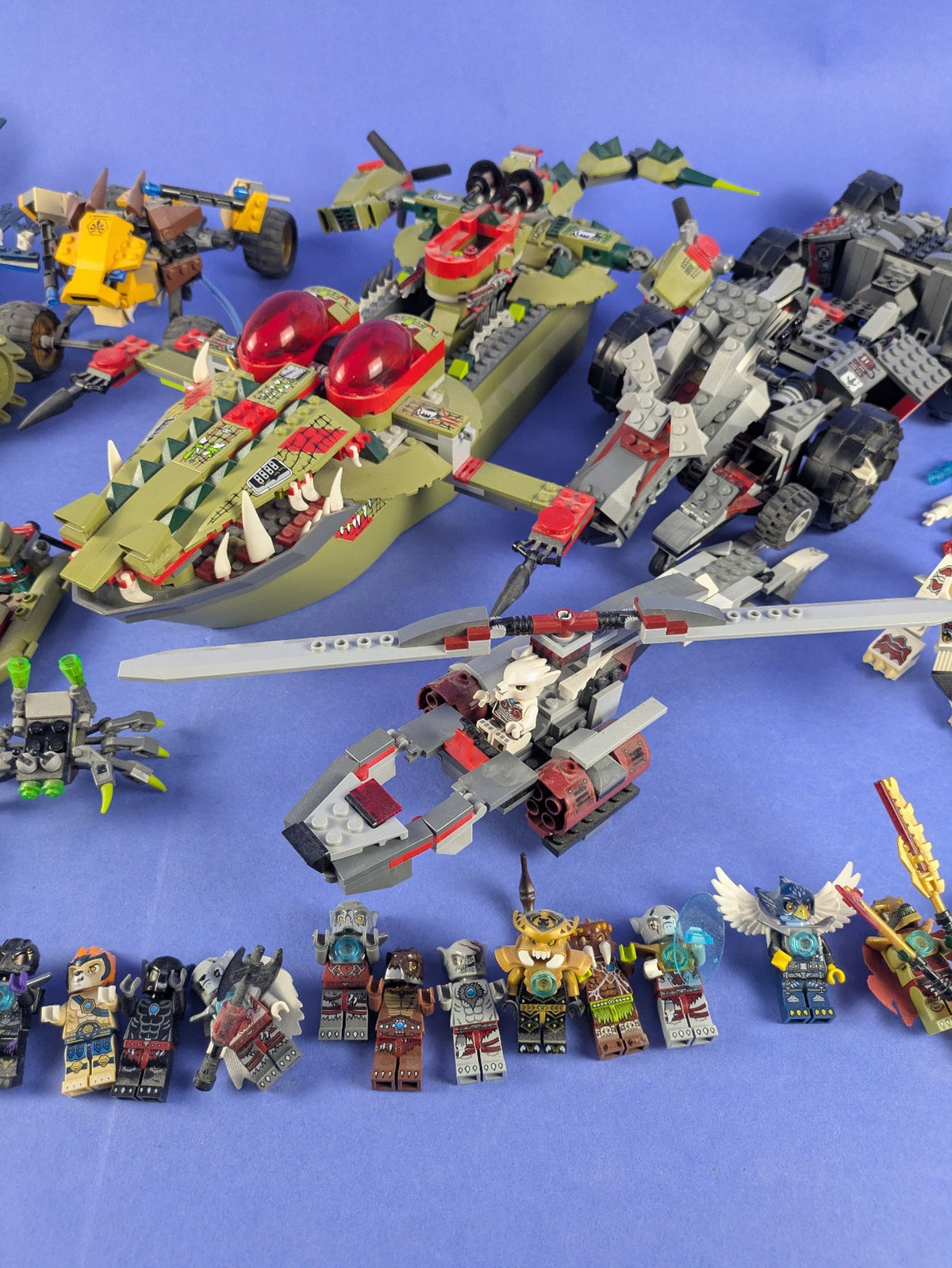 LEGO LEGENDS OF CHIMA Bundle Deal More Than 10 Sets Pre-Owned