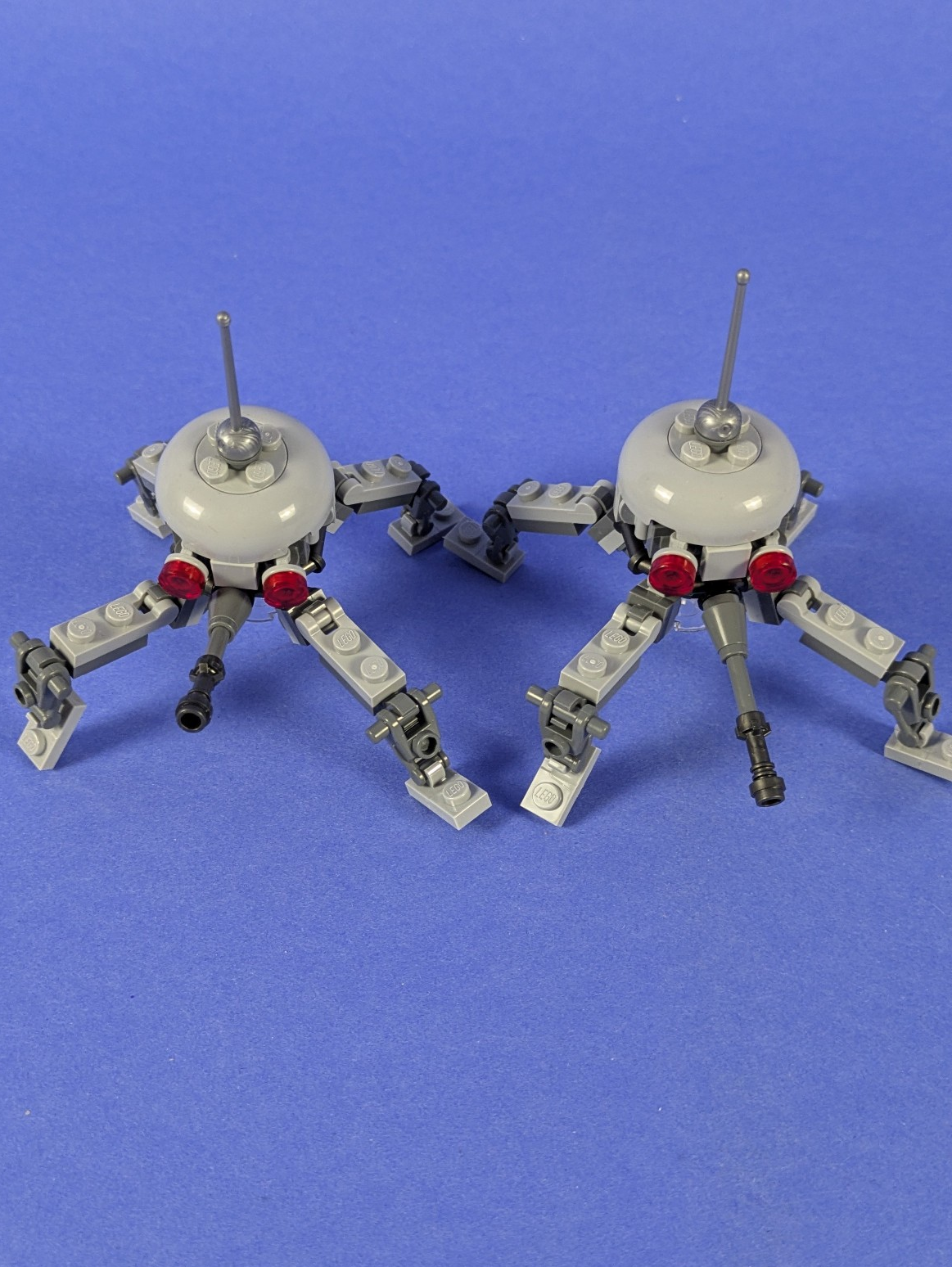 Lego Star Wars: Dwarf Spider Droid Light Bluish Gray Dome (2X) sw1421 Set 75431