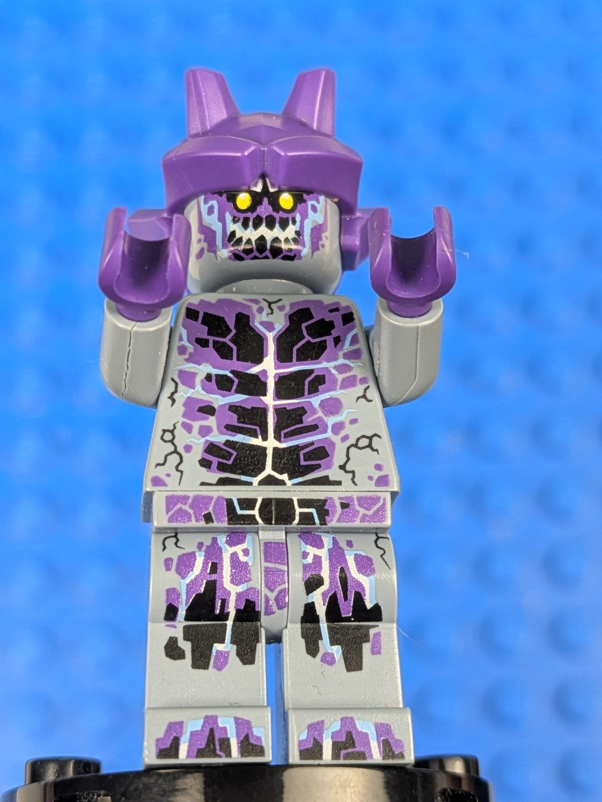 Lego NEXO KNIGHTS: Stone Stomper - Dark Purple Gargoyle Horns nex072 Set 70353