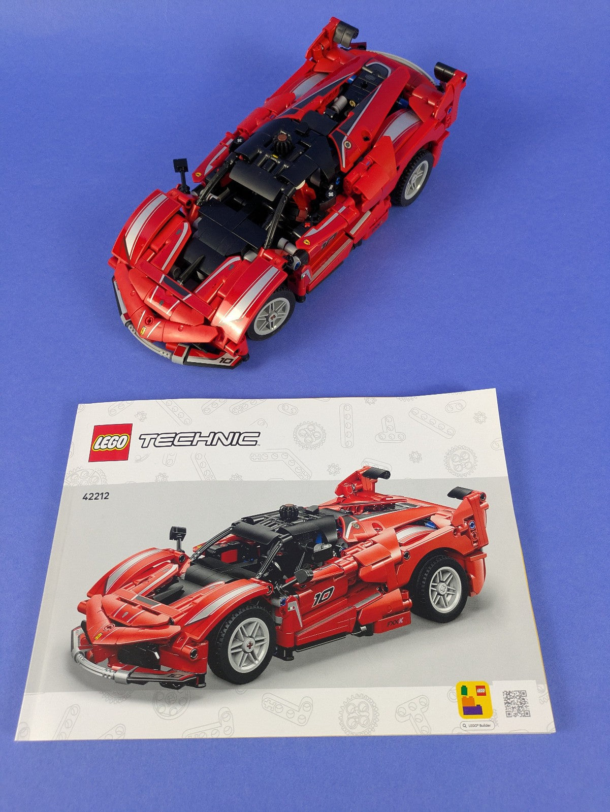 Lego Technic: Model: Race: Ferrari FXX K Set 42212 Complete Set