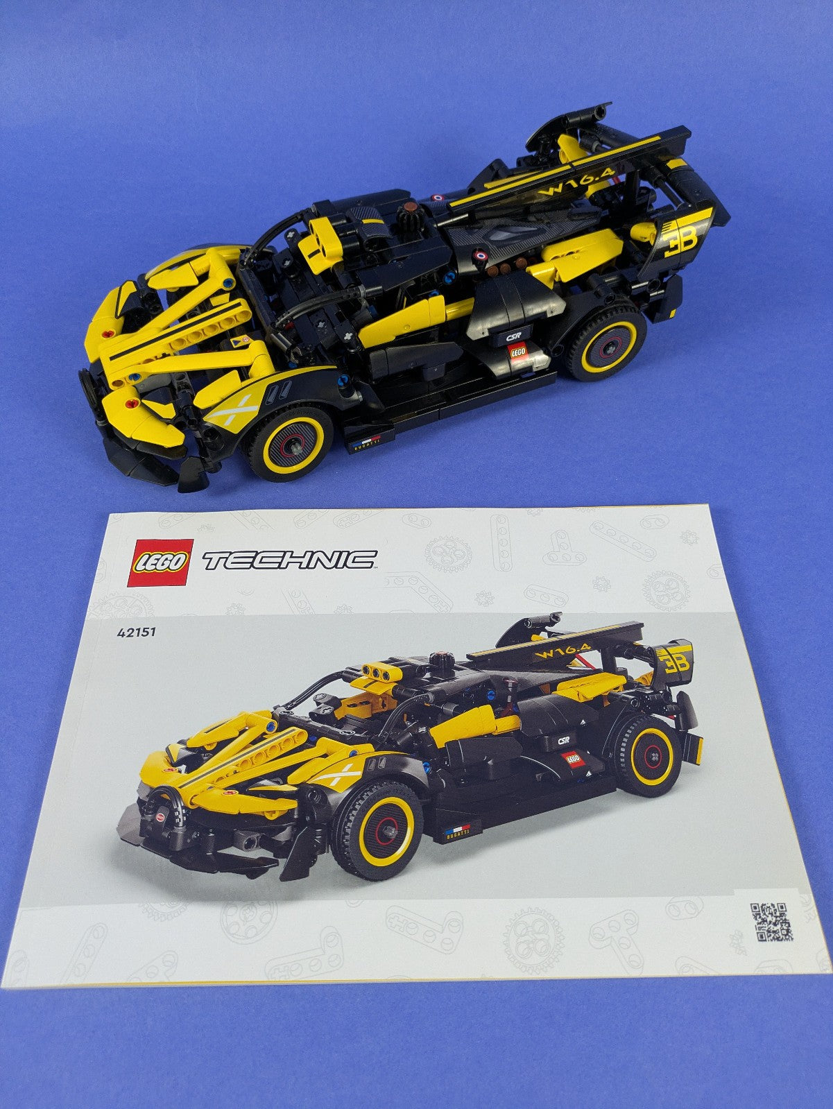 Lego Technic: Model: Race: Bugatti Bolide Set 42151 Complet Set
