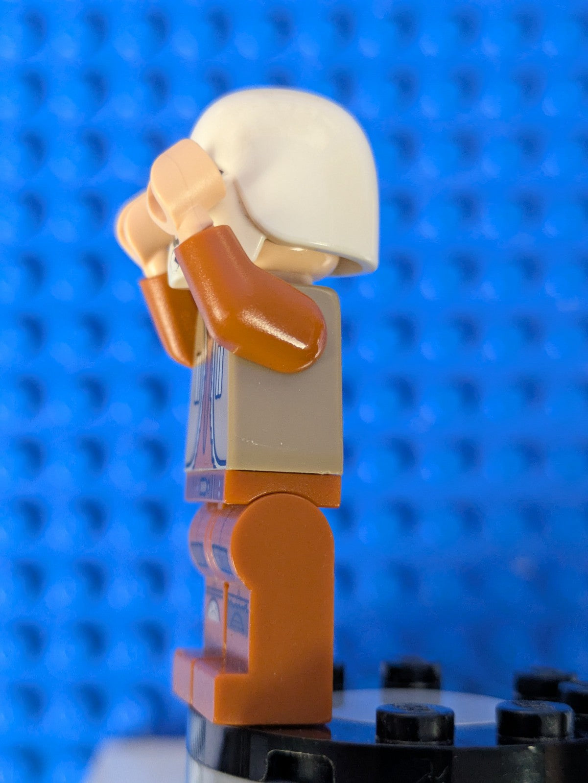 Lego Star Wars: Ezra Bridger - Dark Tan Vest, Helmet sw0574a Set 75048