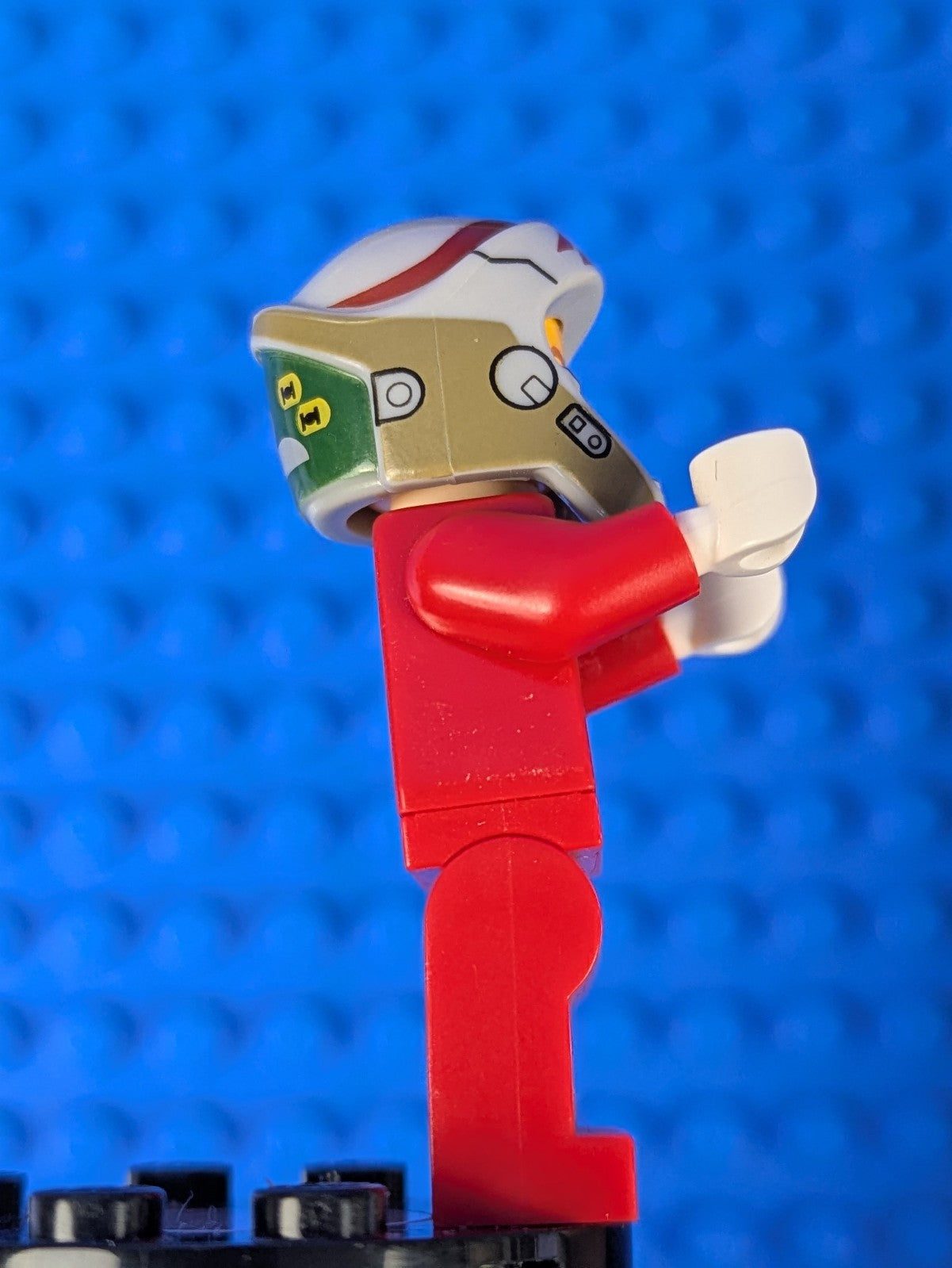 Lego Star Wars: Rebel Pilot A-wing (Open Helmet Red Jumpsuit) sw0757 Set 5004408