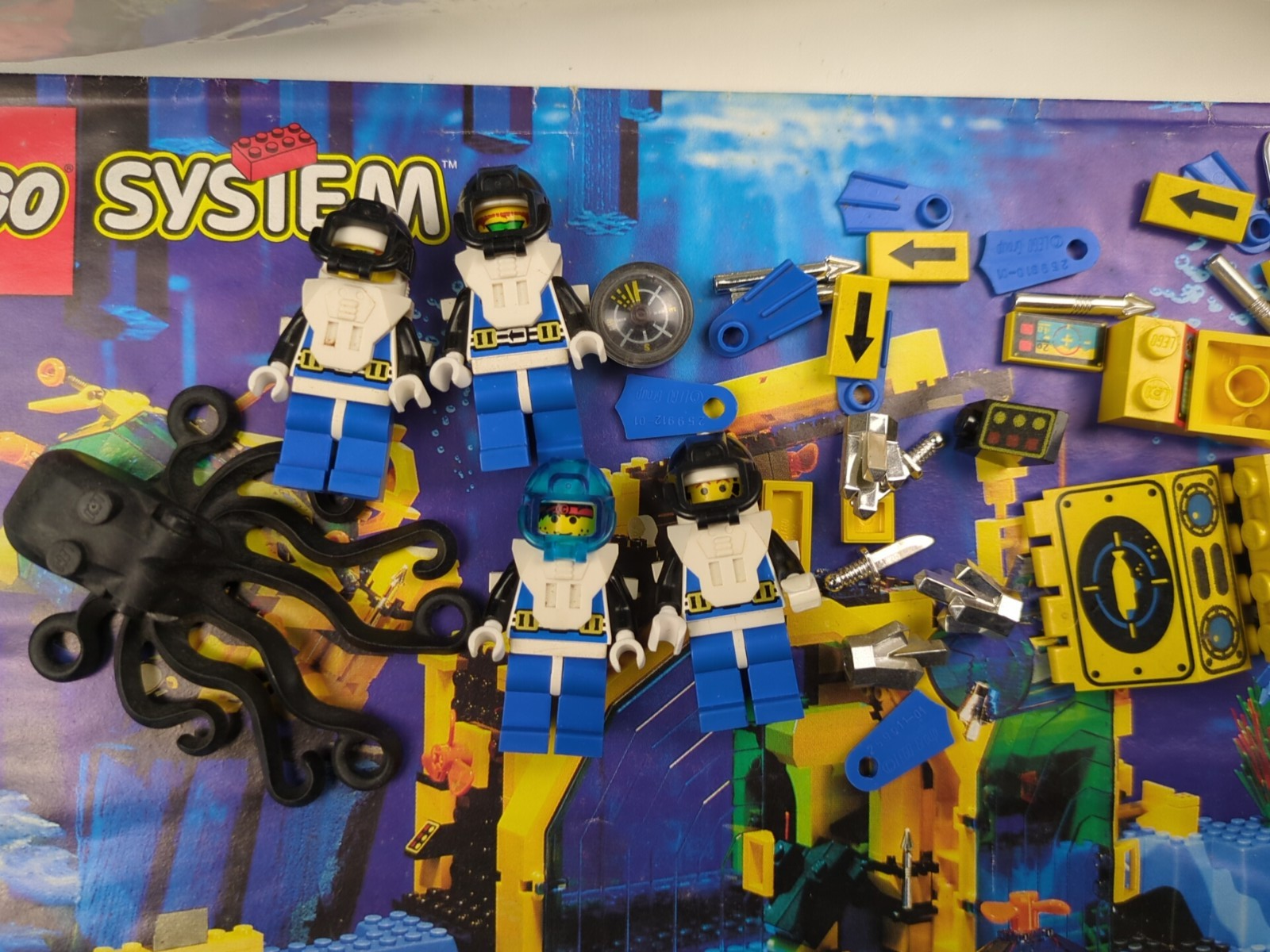 Lego Aquazone: Aquanauts: Neptune Discovery Lab Set 6195 - w/ Instructions