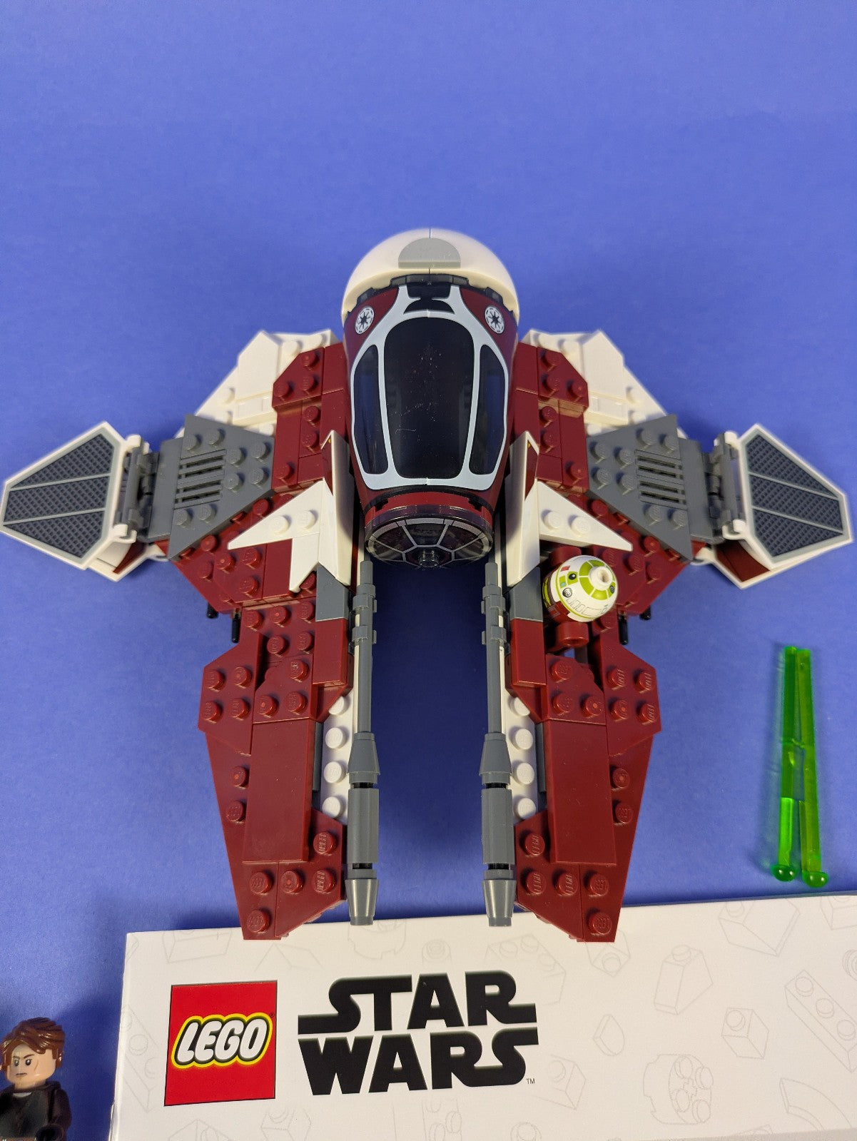 Lego Star Wars: The Clone Wars: Ahsoka's Jedi Interceptor Set 75401 Complete Set