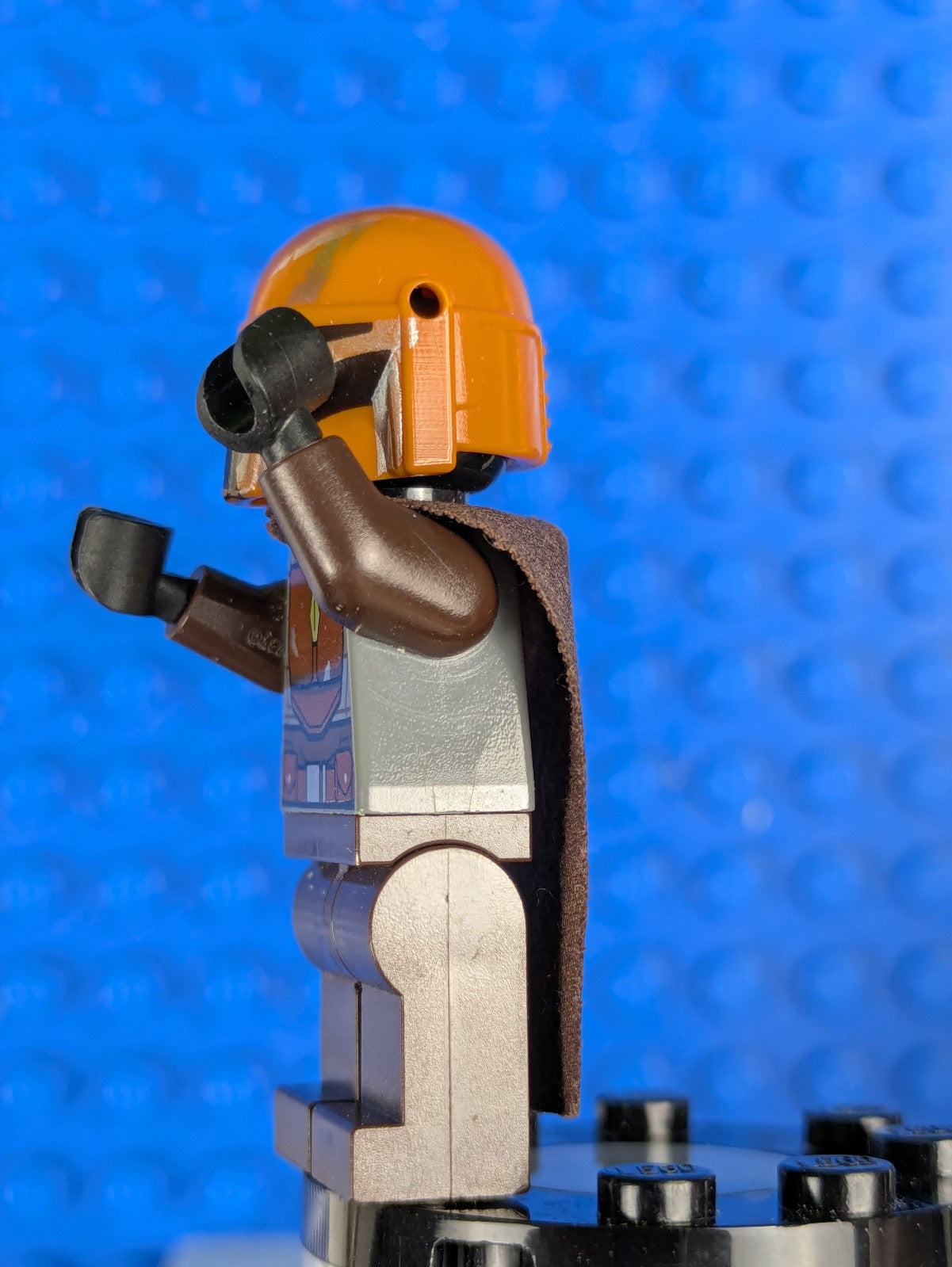 Lego Star Wars: Mandalorian Tribe Warrior - Male Dark Brown sw1079 Set 75267