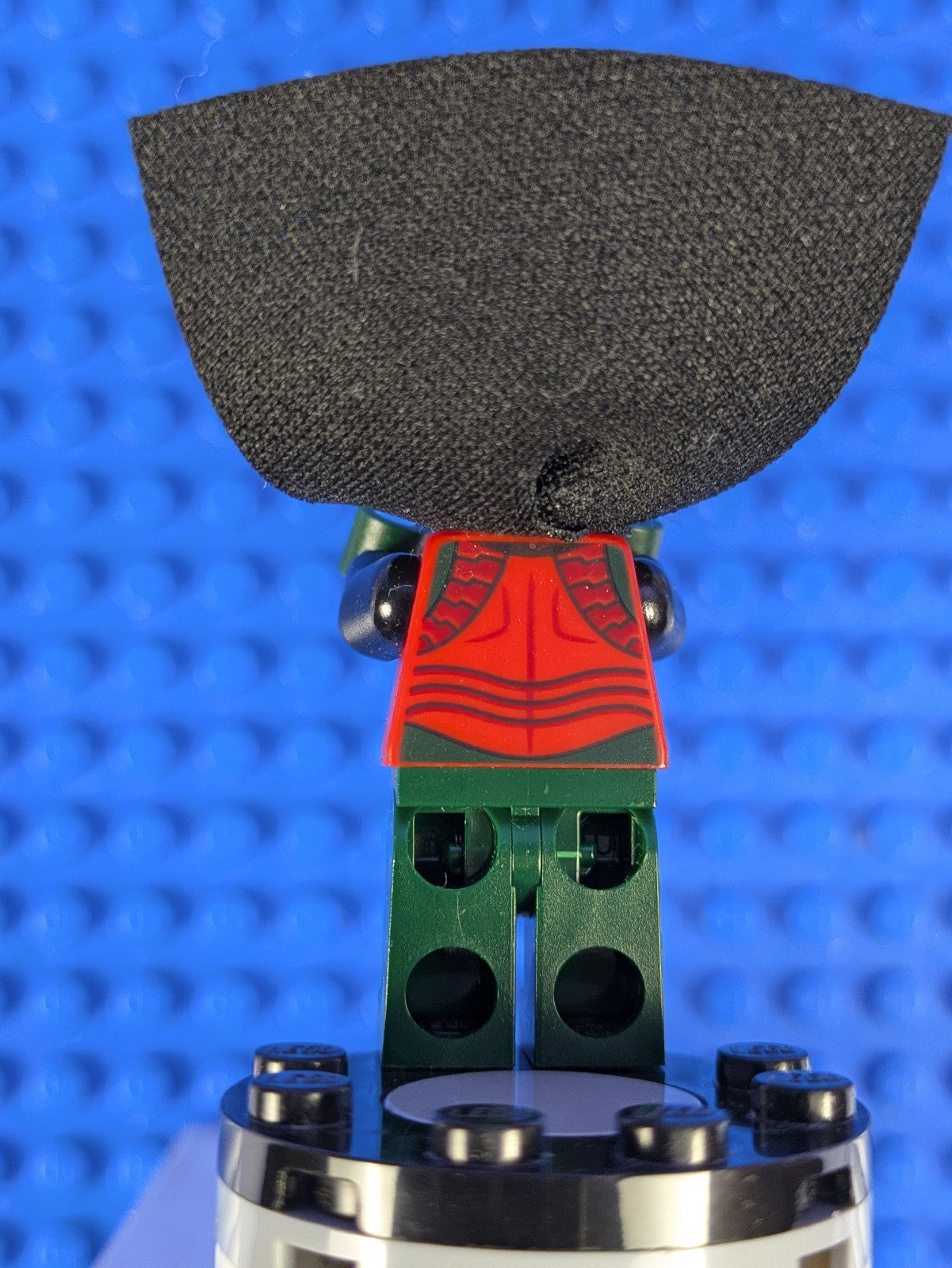 Lego Super Heroes: Batman II: Robin - Dark Green Legs sh0195 Set 76034