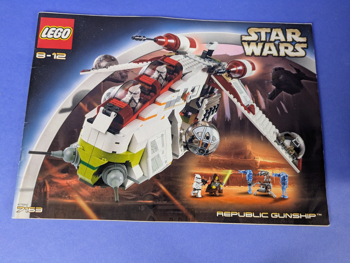 Lego Star Wars Episode 2: Republic Gunship Set 7163 Complete Set