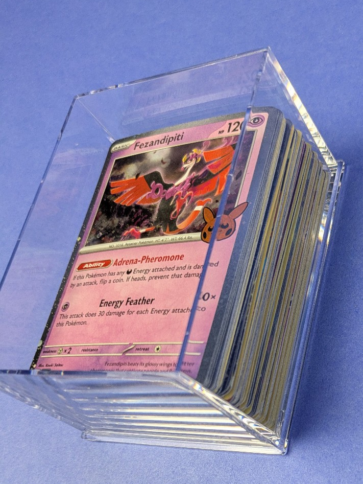 100 Pokemon Holo/Non-Holo Bundle / Lot - Commons, Uncommons, Rares - Random