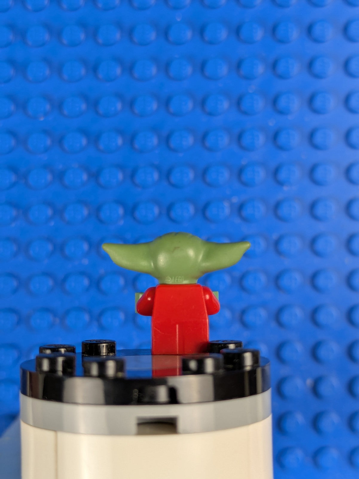 Lego Star Wars: Din Grogu / Baby Yoda - Holiday Outfit sw1173 Set 75307