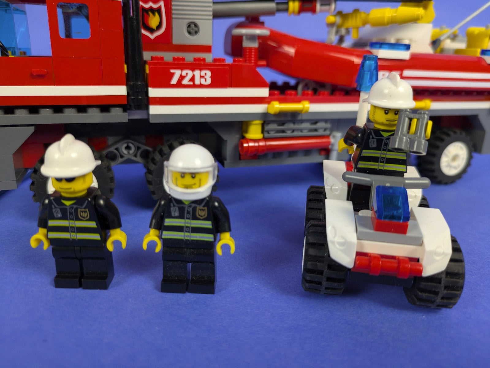 Lego Town: City: Fire: Off-Road Fire Truck & Fireboat 7213 w/ Instructions