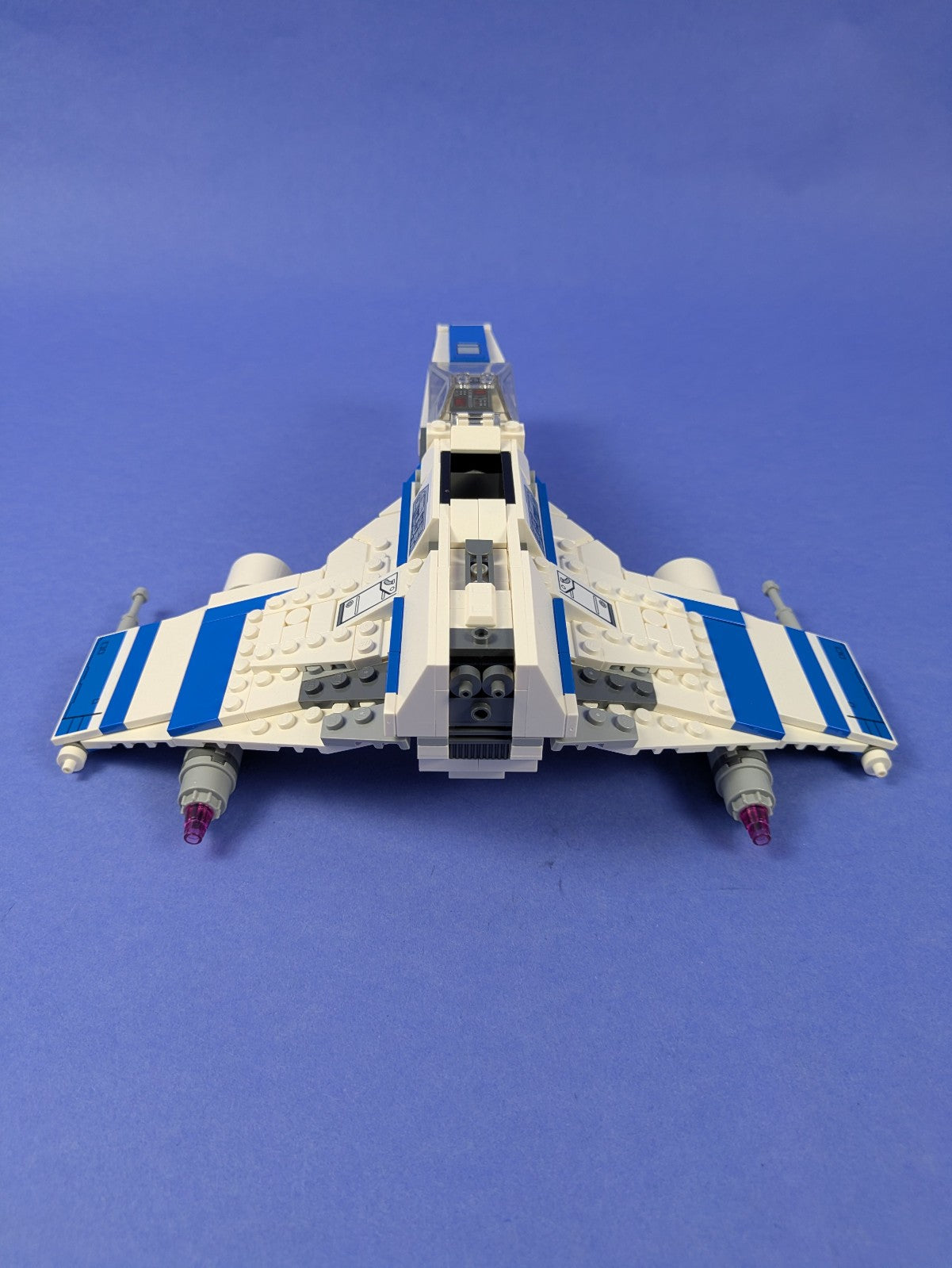 LEGO Star Wars New Republic E-Wing 75364 Incomplete Set Pre-Owned