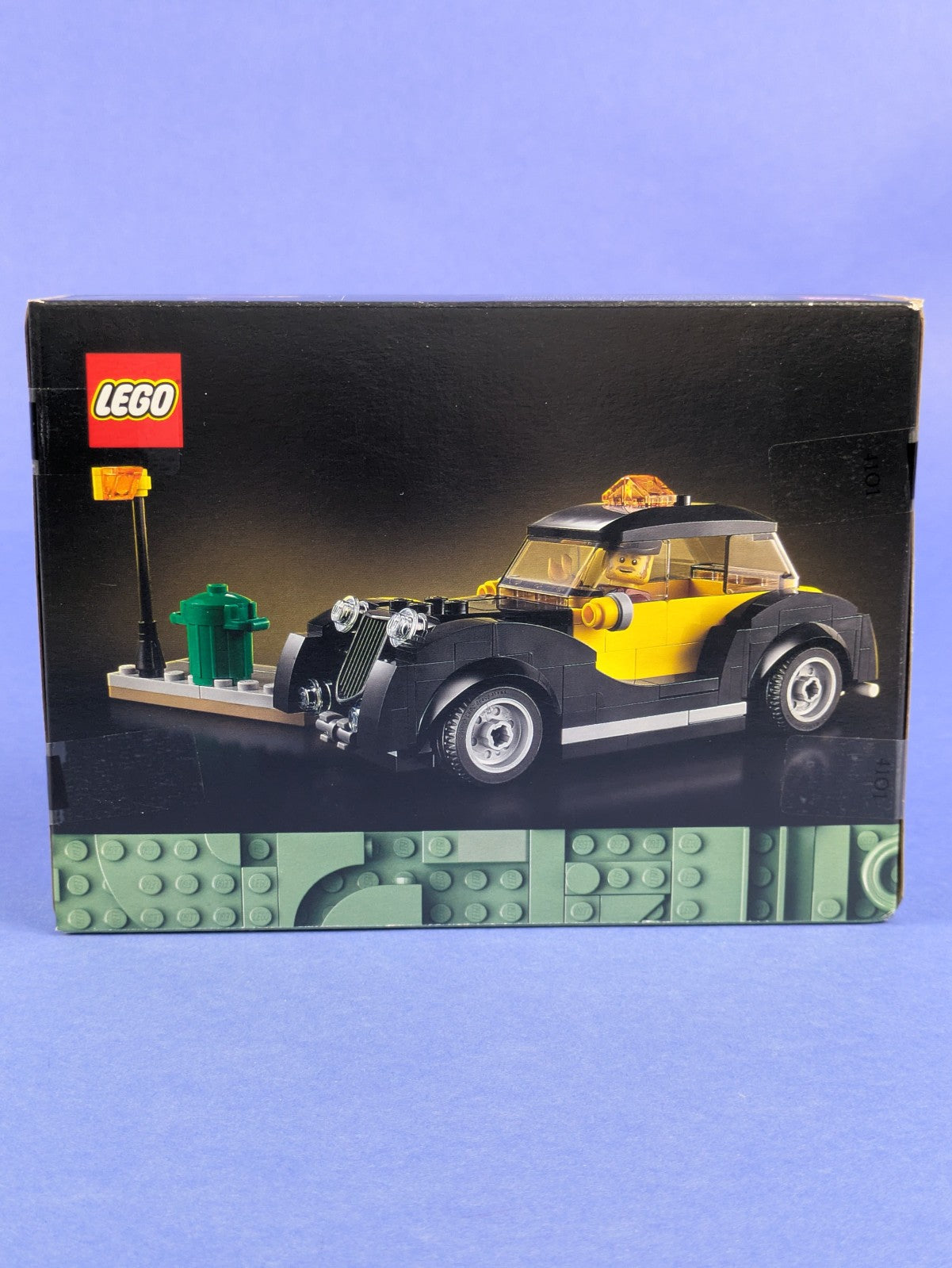 LEGO Promotional Vintage Taxi 40532