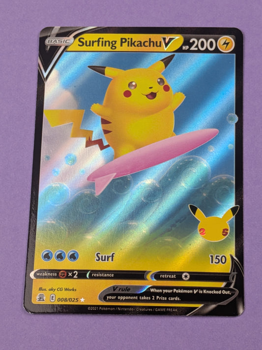 Surfing Pikachu V - 008/025 - Ultra Rare Sword & Shield - Pokemon Card - NM