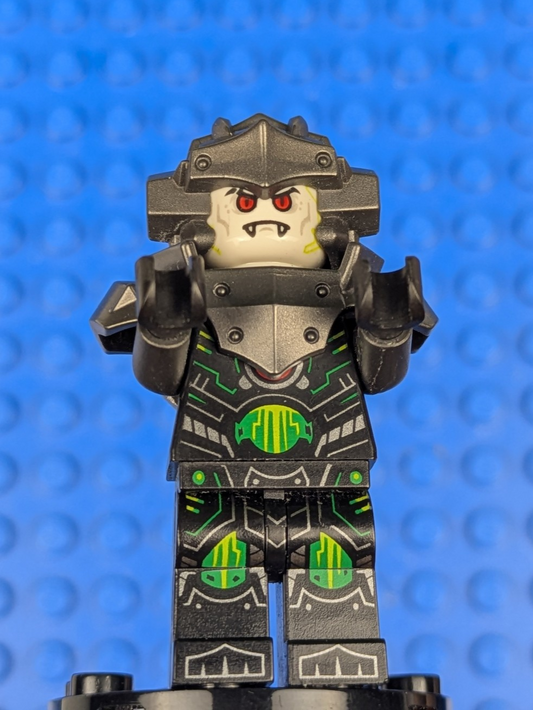 Lego NEXO KNIGHTS: MegaByter / Fred nex126 Sets 72006, 72002