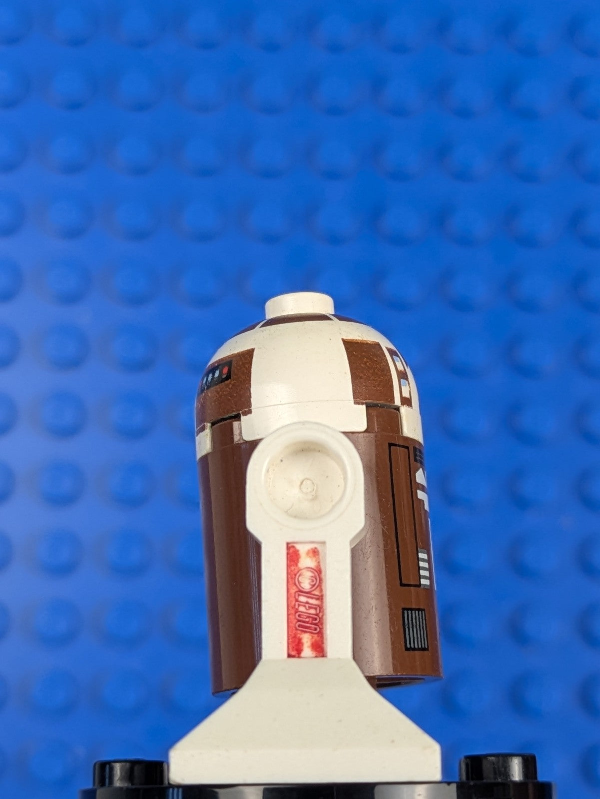 Lego Star Wars: The Clone Wars: R7-D4 - Astromech Droid sw0119 Set 8093