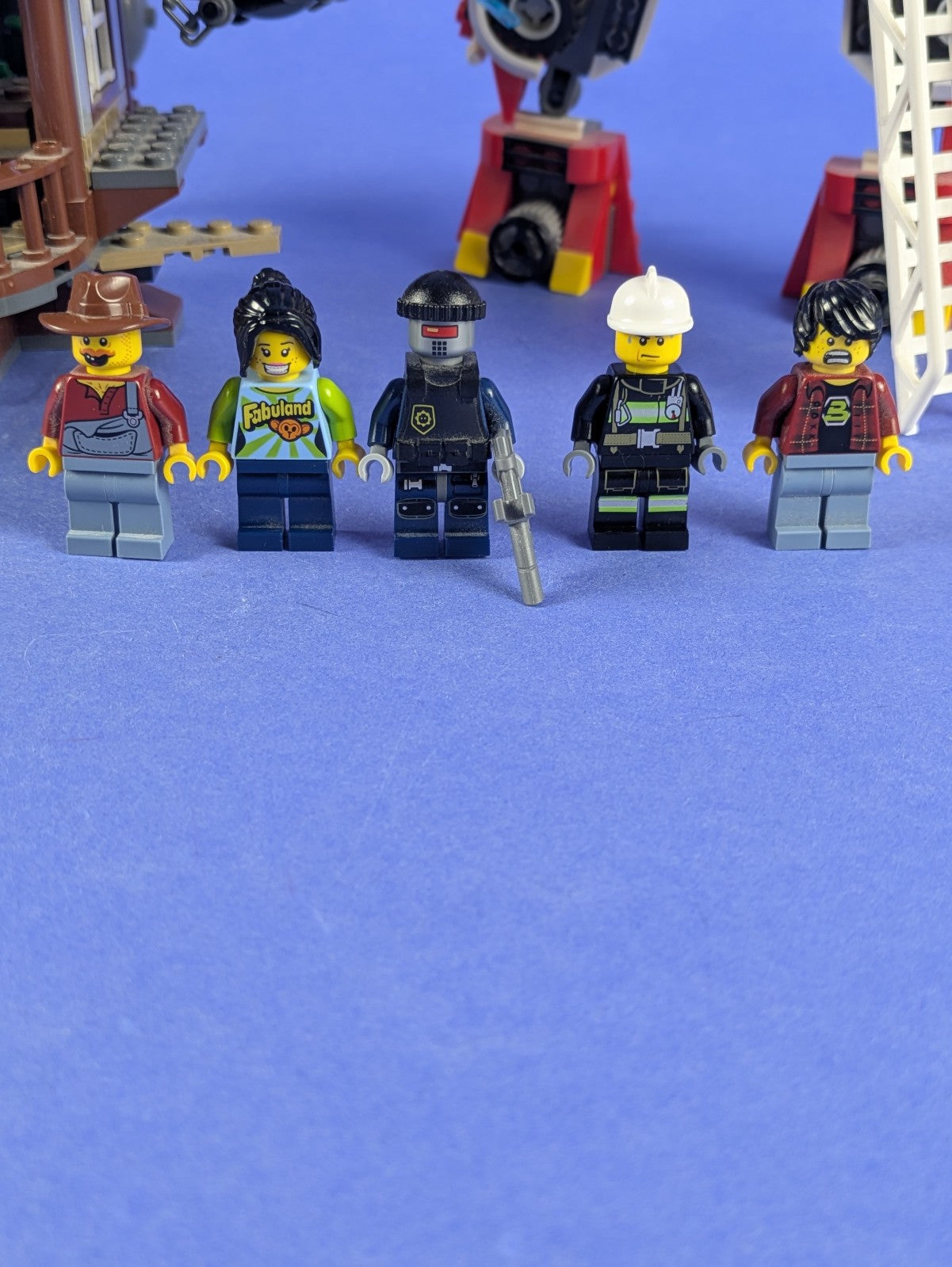 LEGO The LEGO Movie Rescue Reinforcements 70813 Incomplete Set Pre-Owned