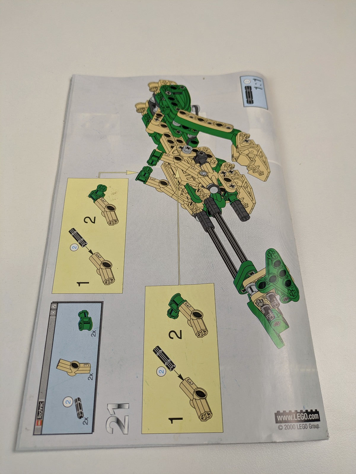 Lego Star Wars Pit Droid 8000