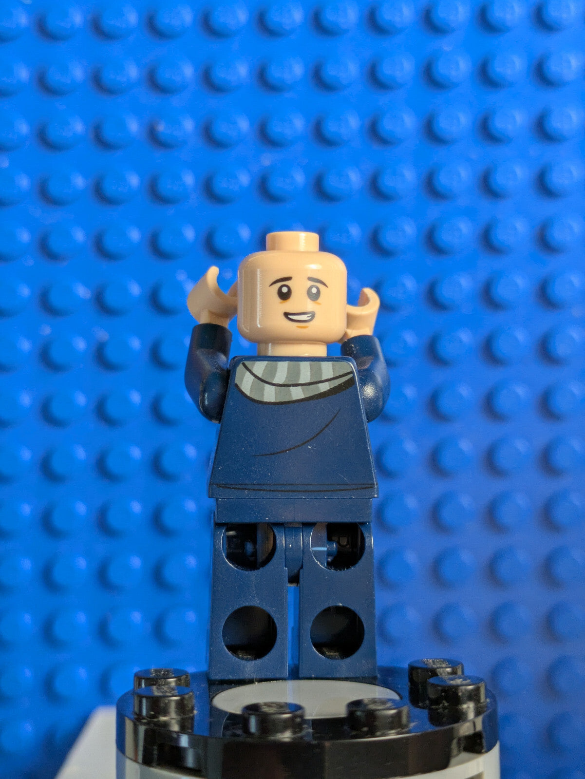 Lego Despicable Me and Minions: Gru - Dark Blue Jacket mnn004 Sets 75549, 40511