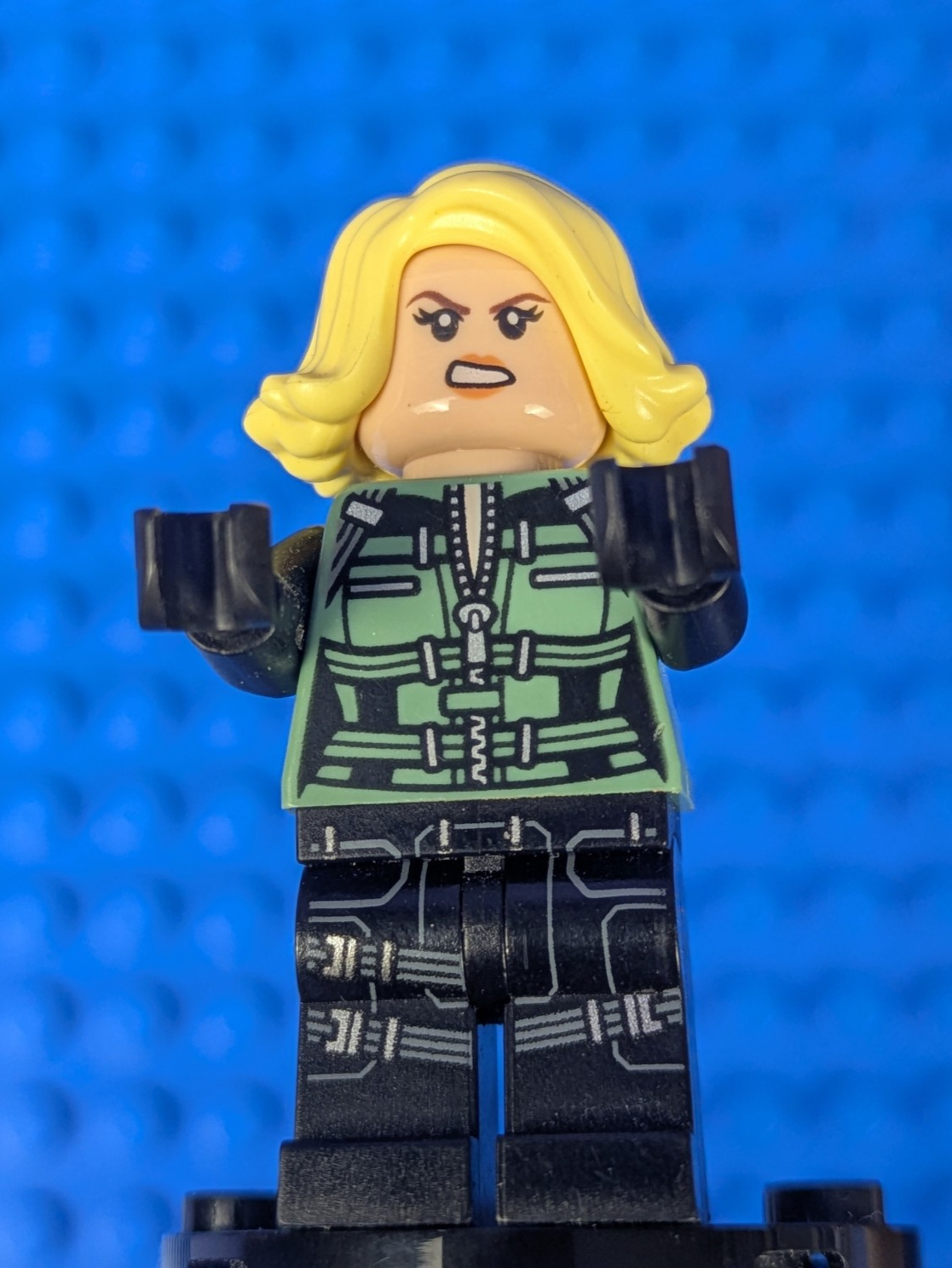 Lego Super Heroes: Black Widow - Black Jumpsuit sh0494 Set 76101