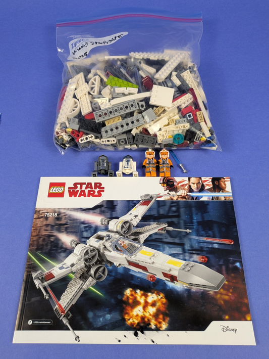 LEGO Star Wars X-Wing Starfighter 75218 Complete Set Pre-Owned