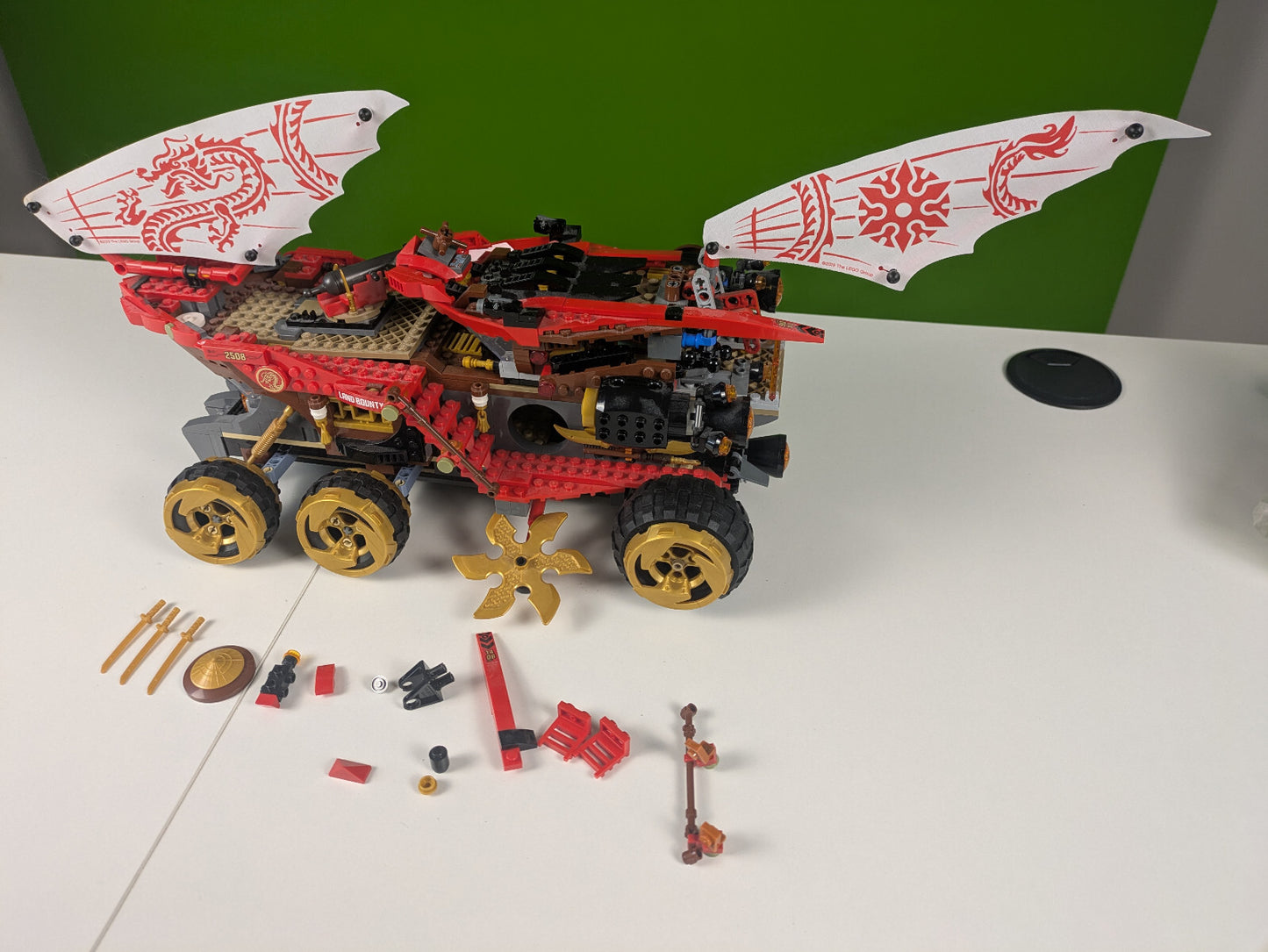 Lego NINJAGO: Secrets of the Forbidden Spinjitzu: Land Bounty Set 70677