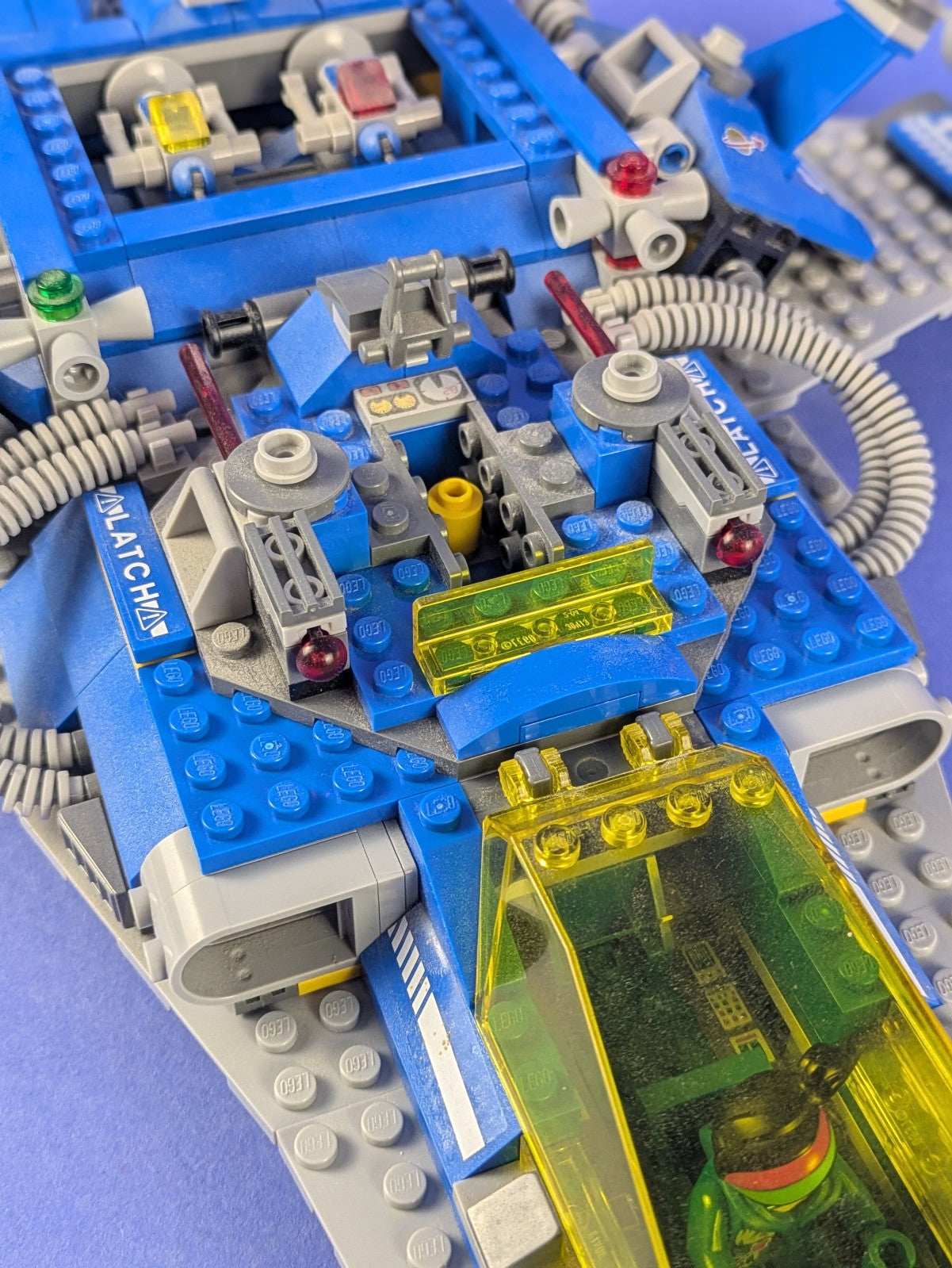LEGO The LEGO Movie Benny's Spaceship, Spaceship, SPACESHIP! 70816 Pre-Owned