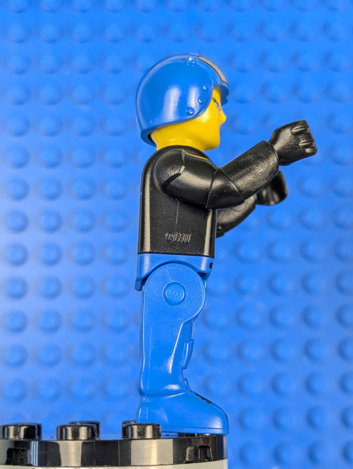 Lego 4 Juniors: Jack Stone: Police - Blue Legs js005 Set 4611