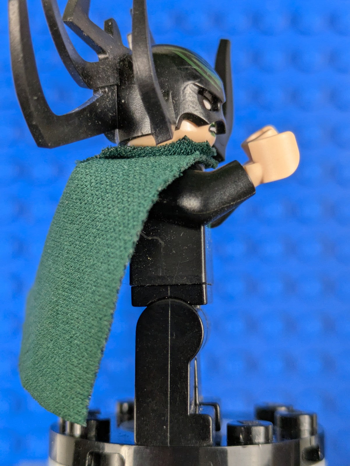Lego Super Heroes: Thor Ragnarok: Hela sh0406 Set 76084