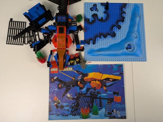 Lego Aquazone: Aquasharks: Shark's Crystal Cave Set 6190 - w/ Instructions