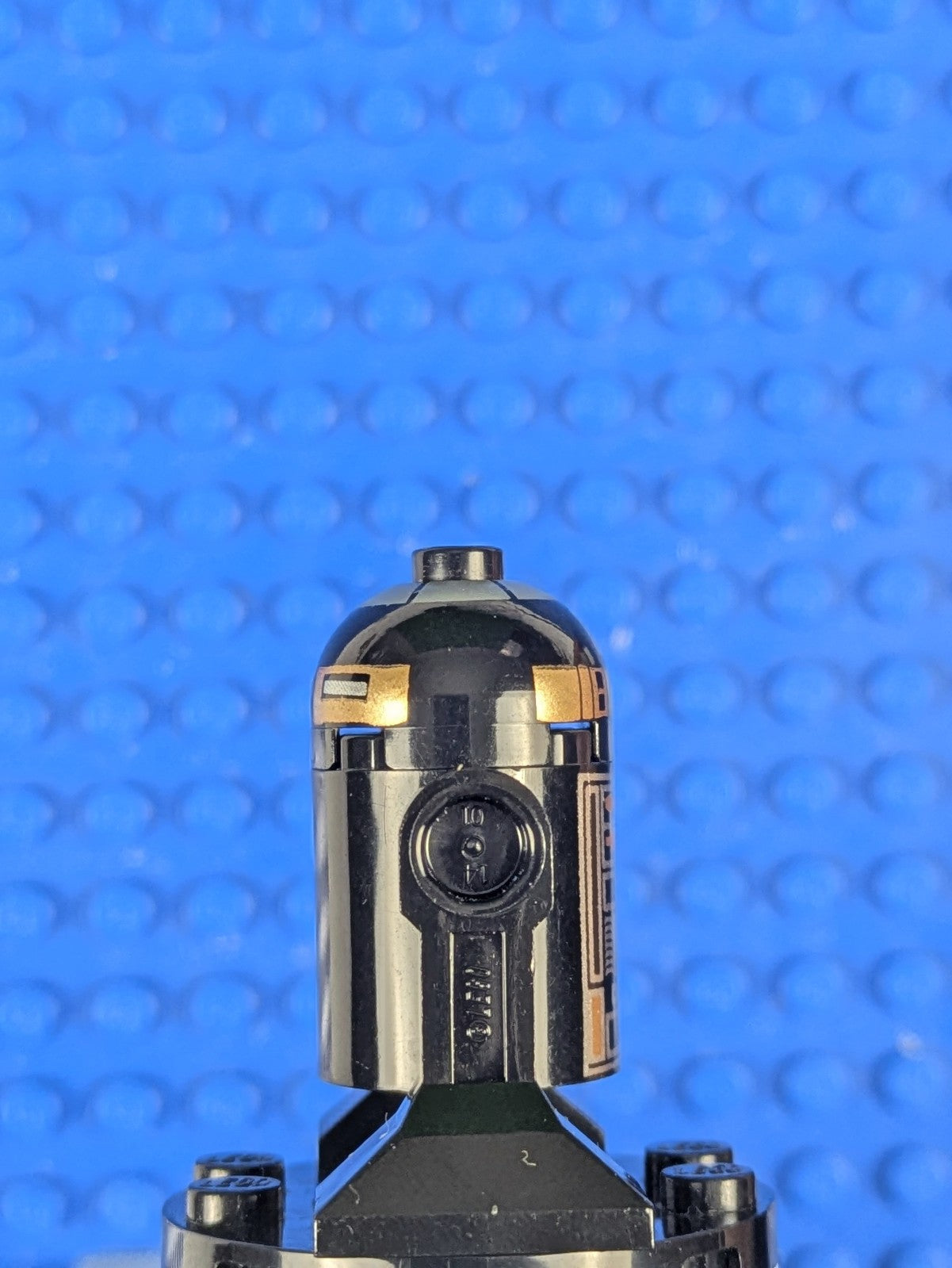 Lego Star Wars: Astromech Droid, R2-Q5 sw0213 Sets 7958, 10188