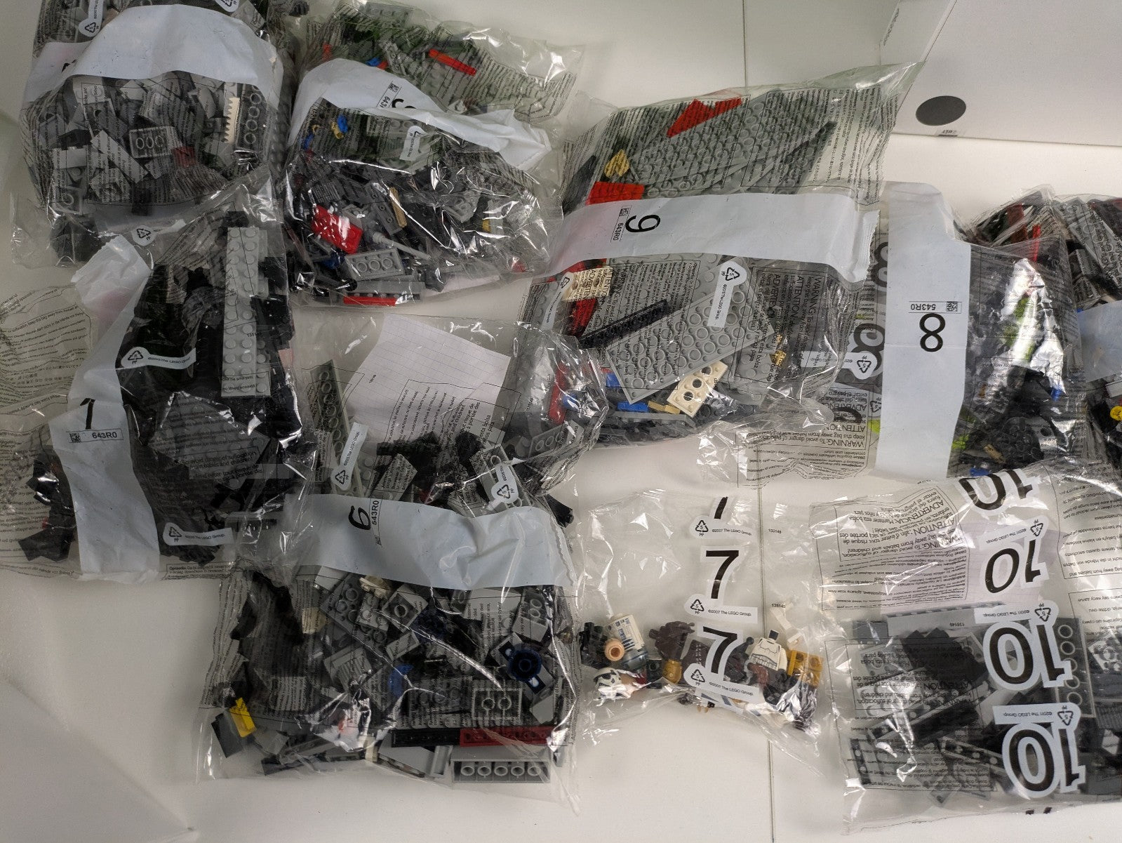 Lego Star Wars: Death Star - UCS (2nd edition) Set 75159 - Complete Set