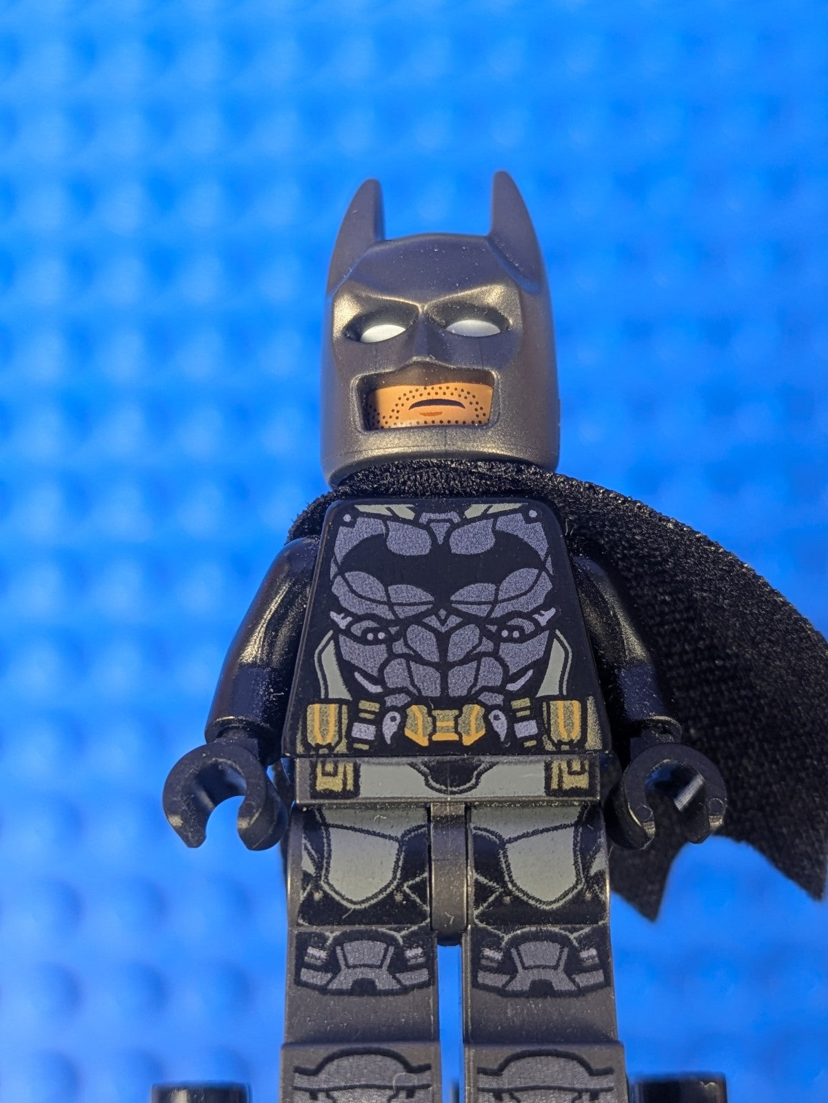 Lego Super Heroes: Batman - Pearl Dark Gray Armor sh0535 Set 76112